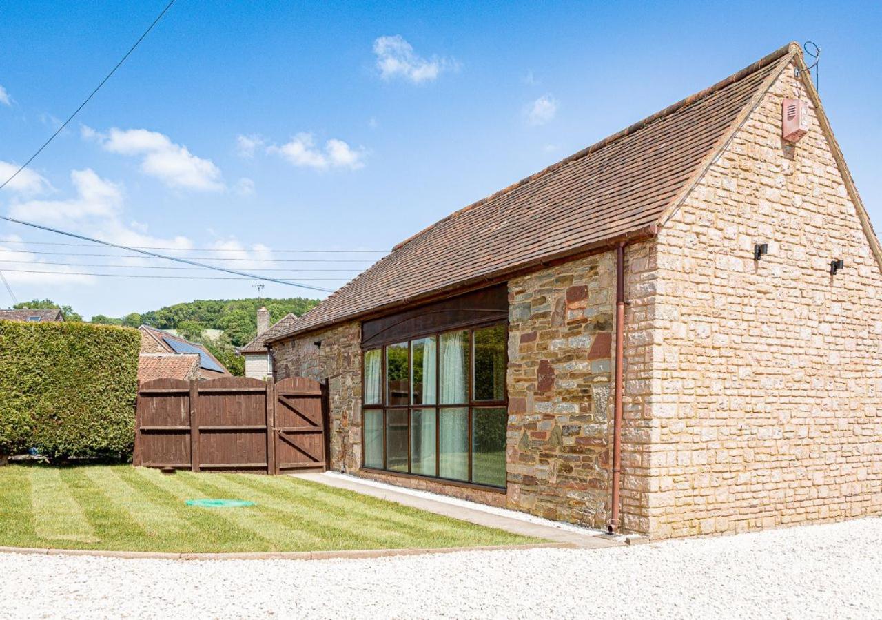 The Barn In Longhope - Luxury Barn Conversion Eksteriør bilde